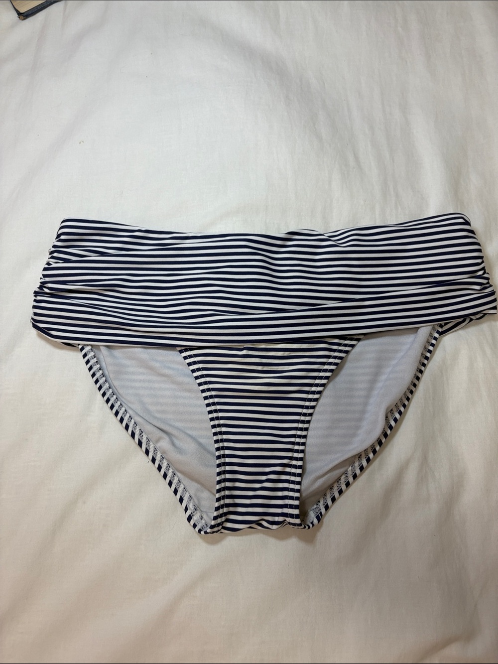 bond-eye women’s Seimwear Bikini Bottom Navy White Stripe 6   *flaw